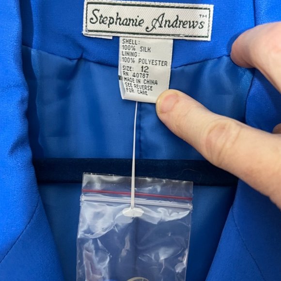 Vintage 100% Silk Double-Breasted Blazer by Stephanie Andrews - Picture 3 of 5